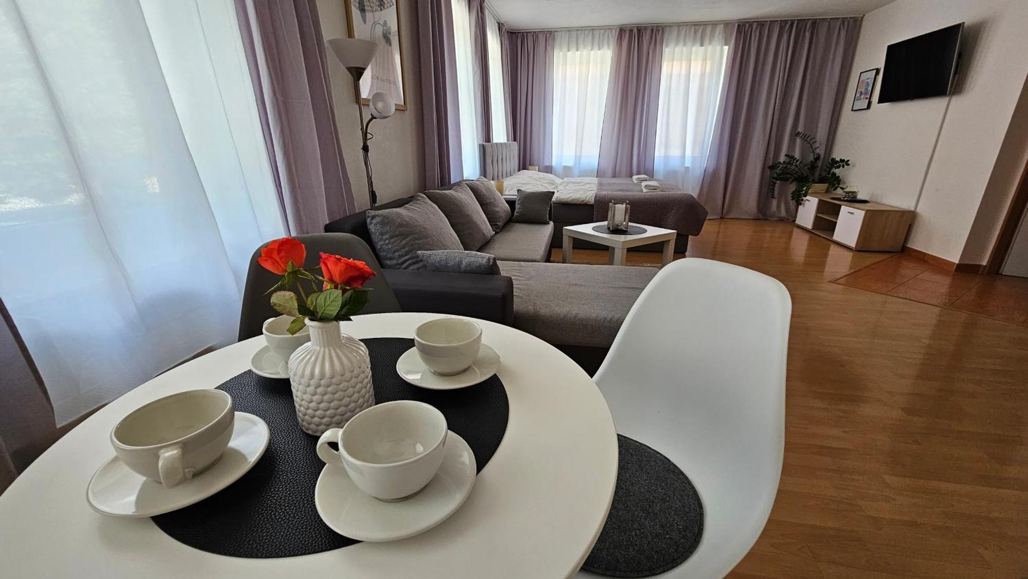 Apartmany V Zlatej Ulicke Бойниці Екстер'єр фото